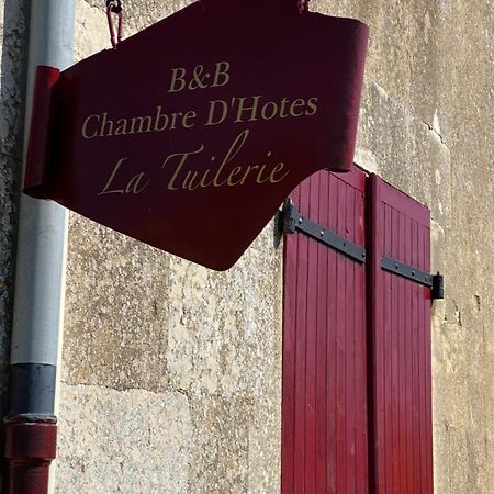 La Tuilerie Verteuil-sur-Charente Exterior foto