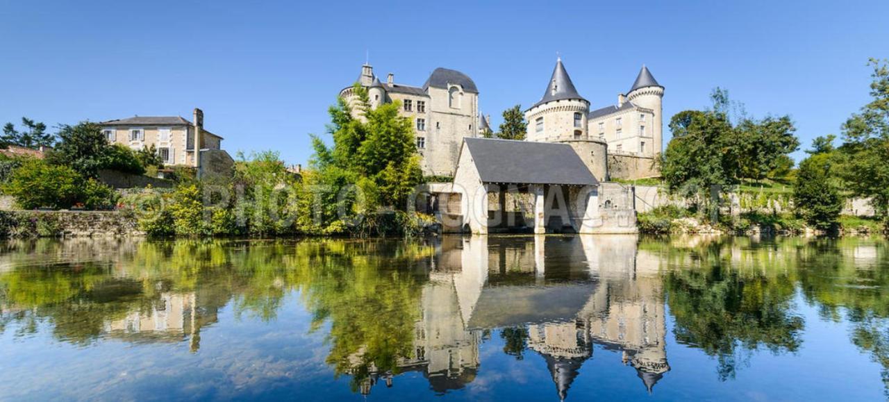 La Tuilerie Verteuil-sur-Charente Exterior foto