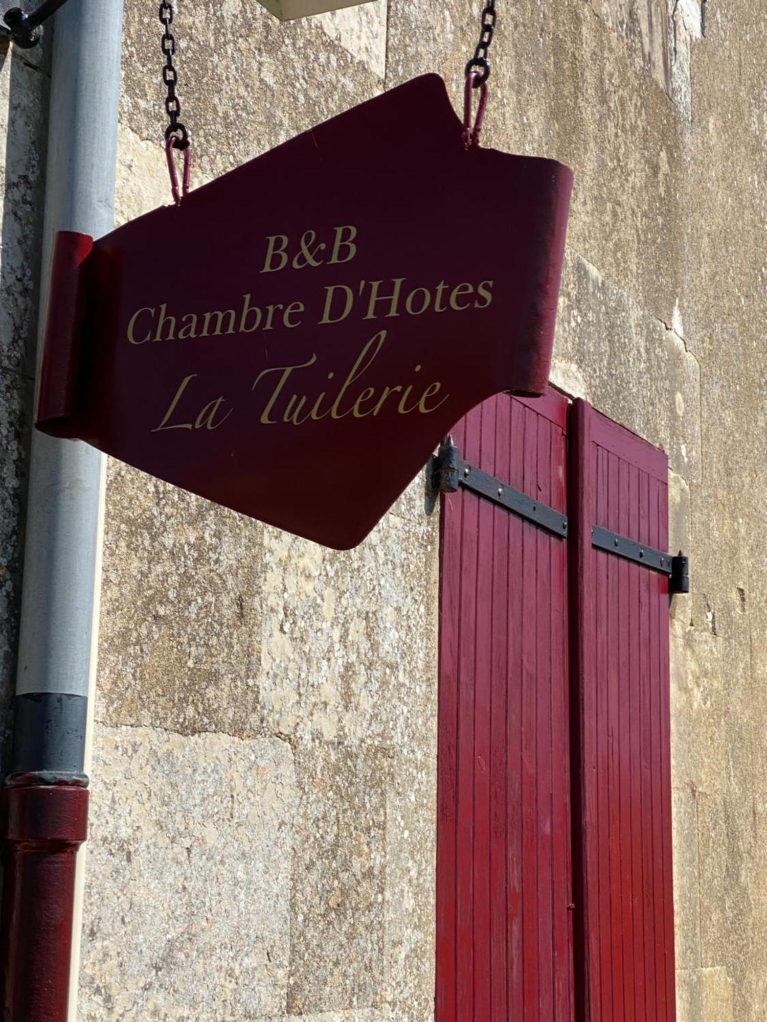La Tuilerie Verteuil-sur-Charente Exterior foto